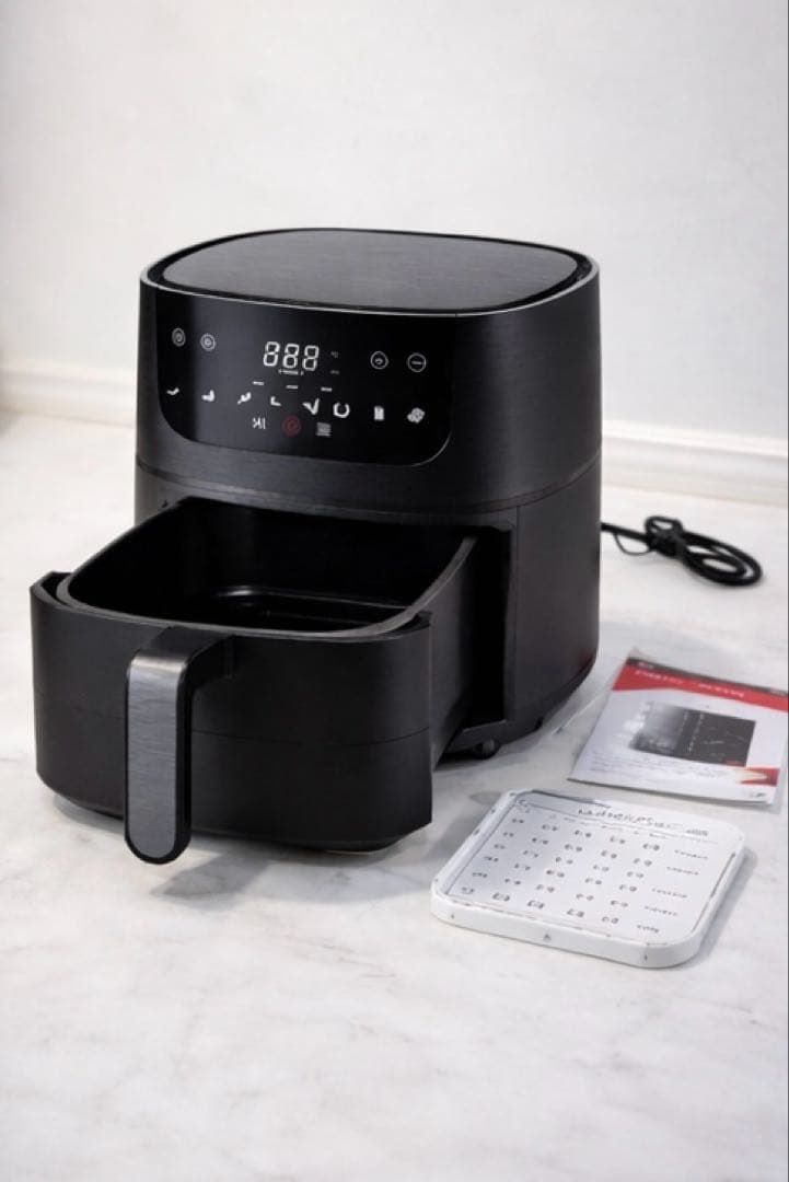 セール中　Beelicious ノンフライヤー エアフライヤー