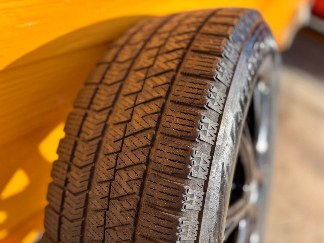 ブリヂストン 15インチ スタッドレスタイヤ ホイールセット