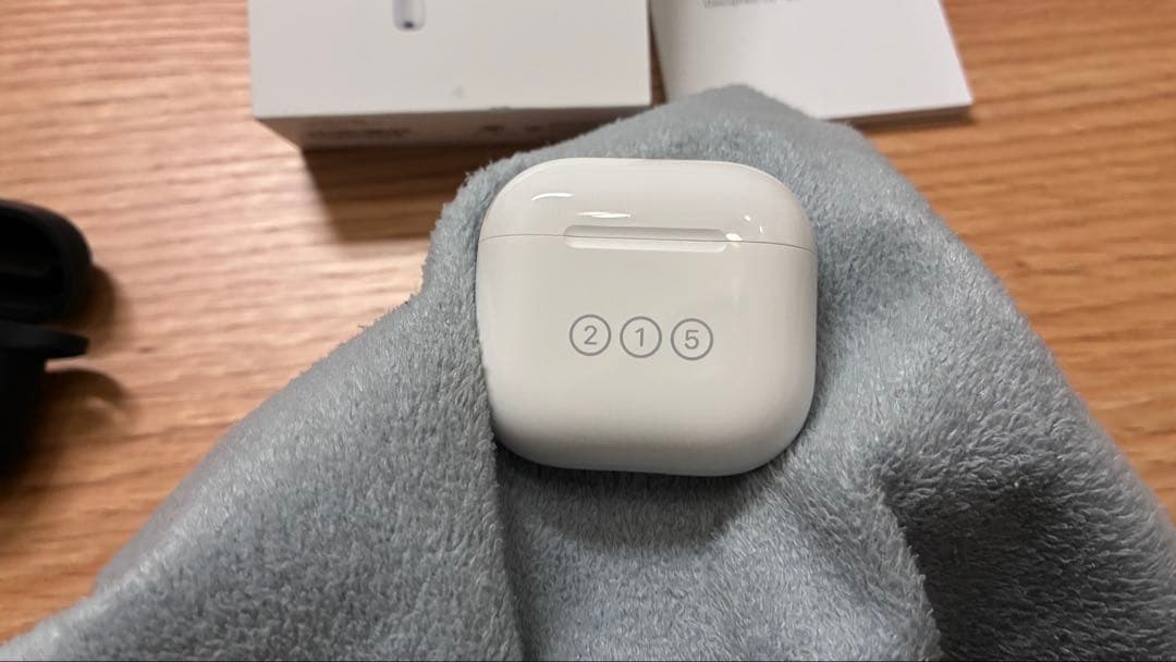 【刻印有り】AirPods 4 アクティブノイズキャンセリング搭載