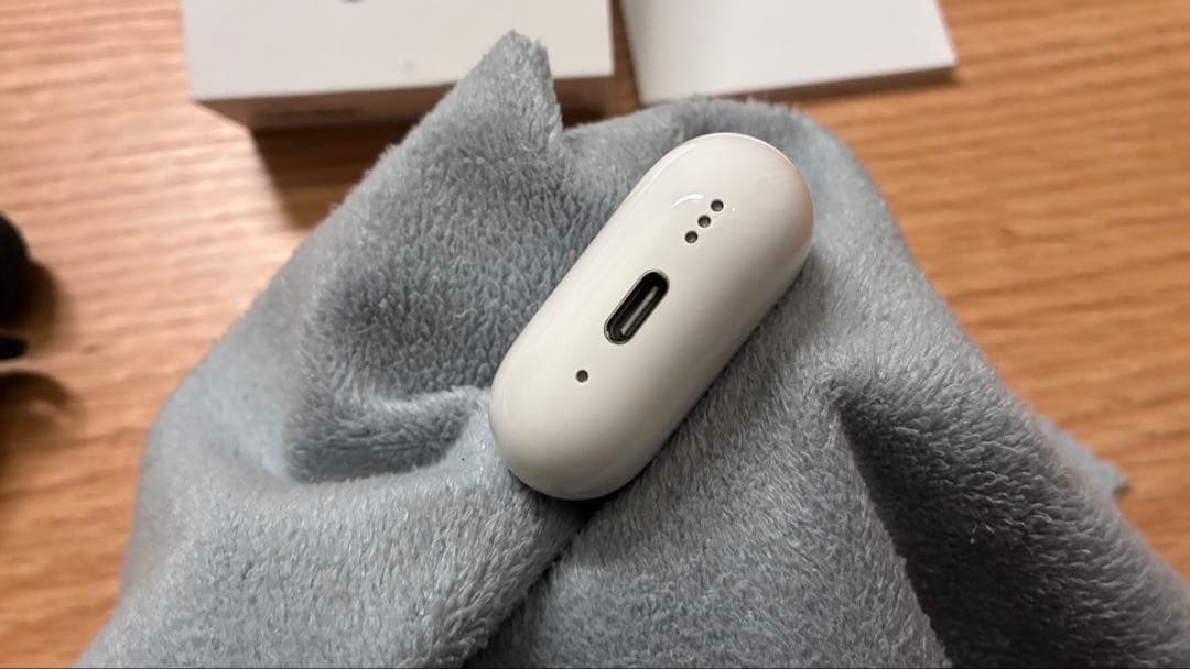 【刻印有り】AirPods 4 アクティブノイズキャンセリング搭載