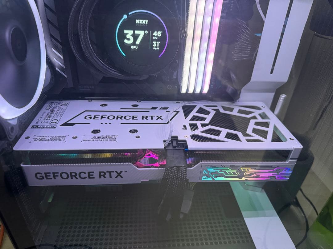 GALAKURO NVIDIA GeForce RTX 5080 ホワイト