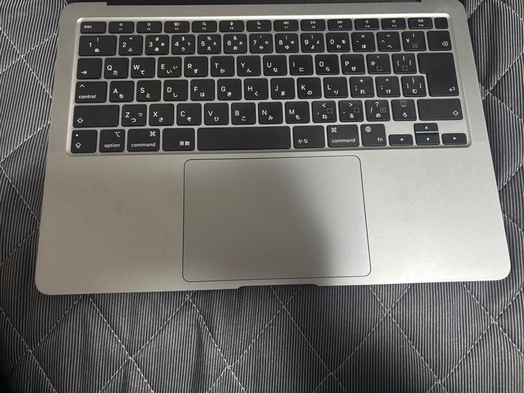 美品Apple MacBook Air m1チップ13インチ256gb