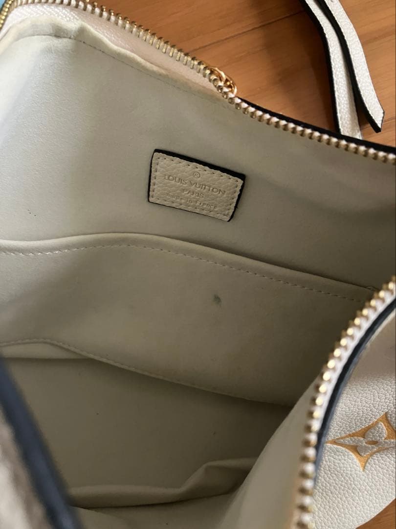 ノベルティ　ショルダーバッグ