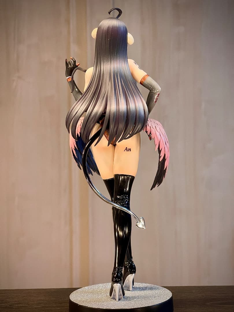 留*郎様 《リペイント》オーバーロード アルベド フィギュア