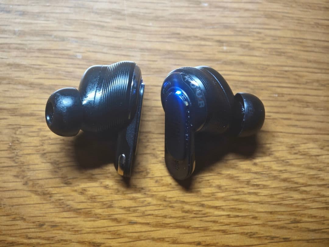 JBL Tour Pro 3 ワイヤレスイヤホン 箱あり 美品