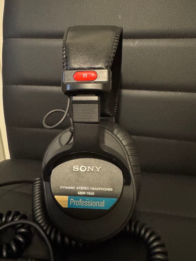 ヘッドホン SONY MDR-7506