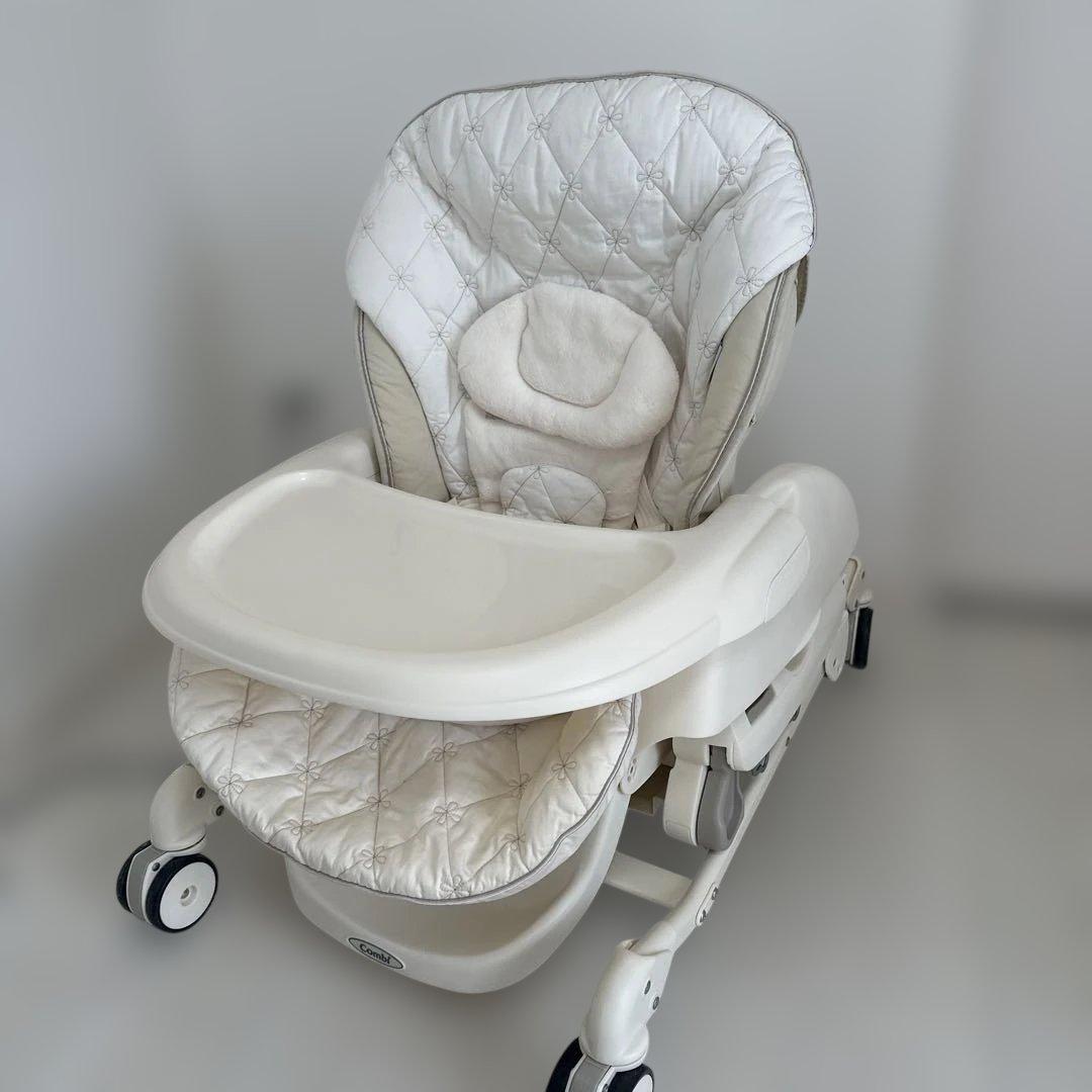 31日まで値下げします❗️コンビ　ネムリラ電動オートスウィング　エッグショック付き