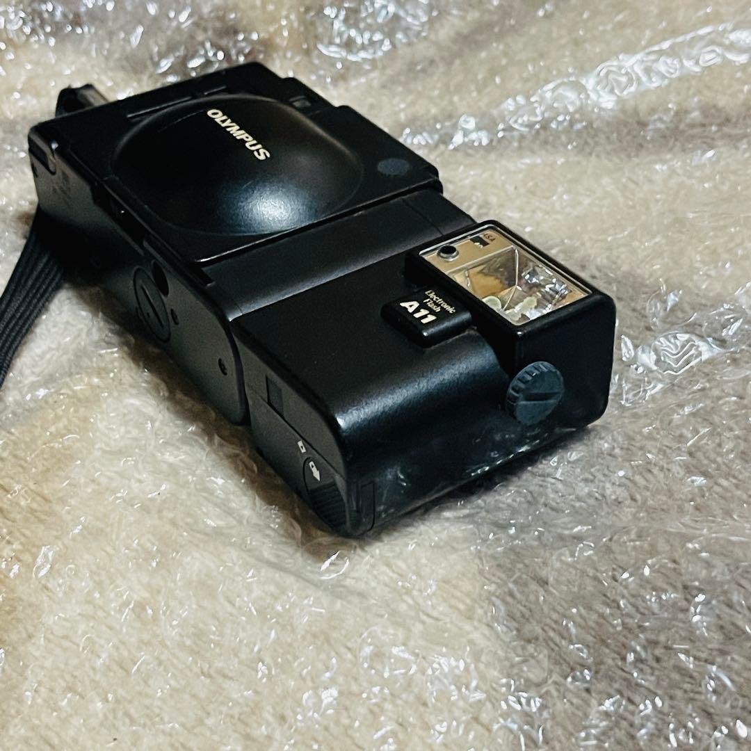 OLYMPUS XA カメラ　＋　A11 フラッシュ動作品