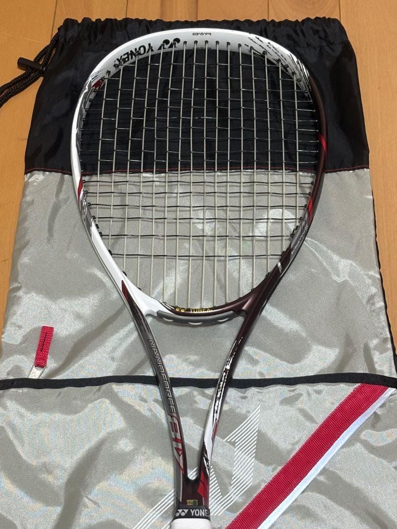 YONEX ナノフォース8v