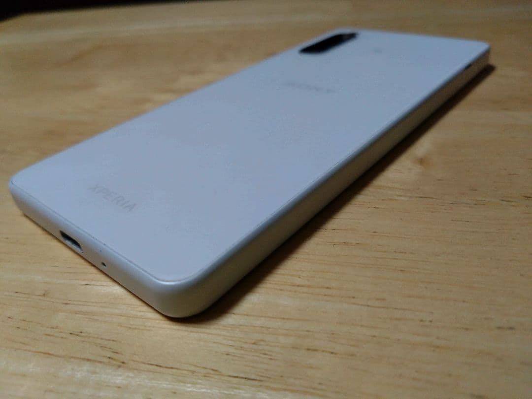 Xperia 10 IV ホワイト