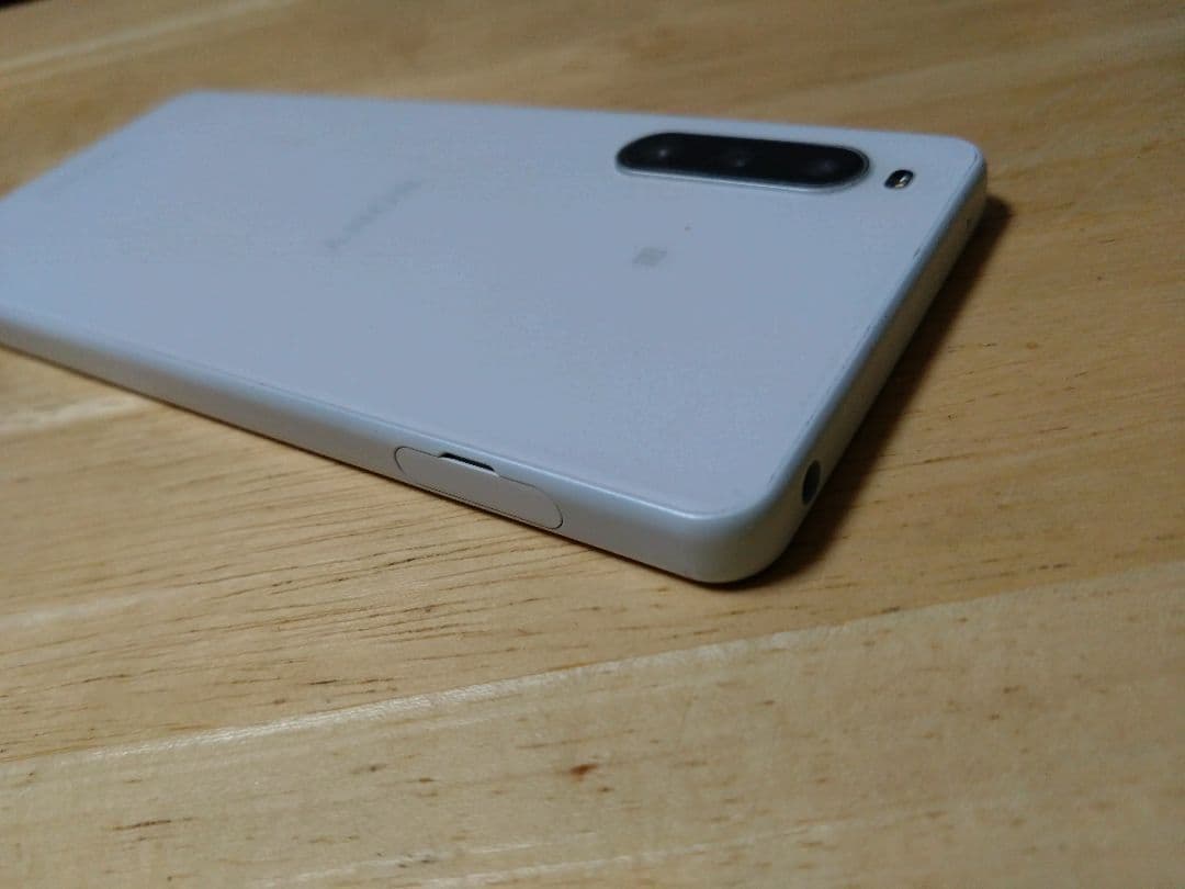 Xperia 10 IV ホワイト