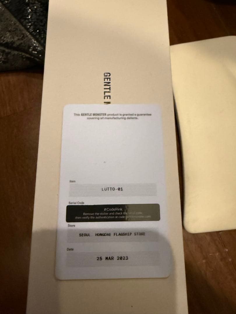 GENTLE MONSTER ブラックサングラス　LUTTO-01