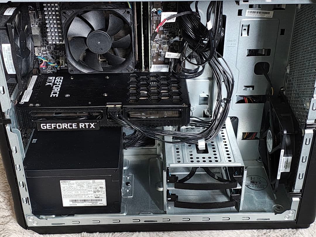 LEGION T530 ゲーミングPC