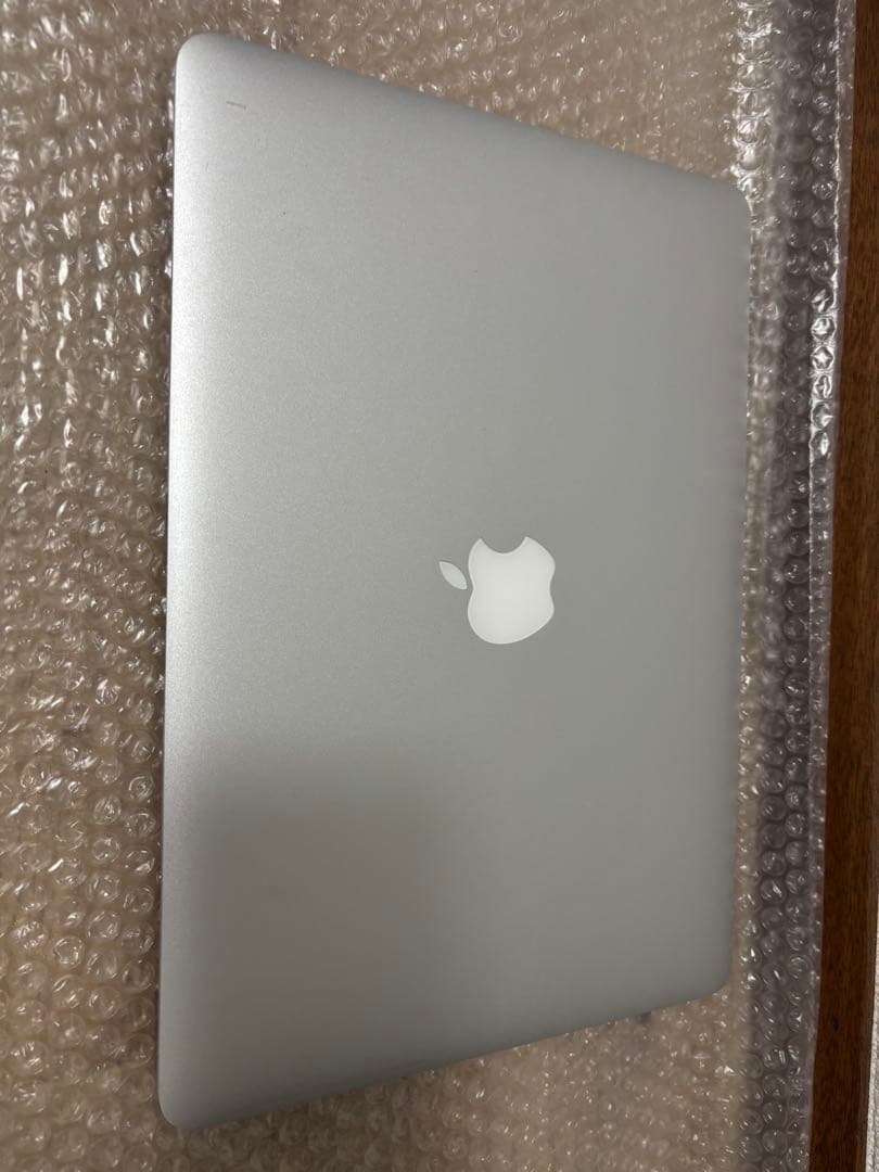 MacBook Air 13インチ　A1466 128GB 4GB