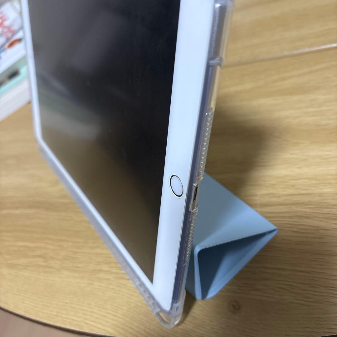 iPad 第7世代　無印　128GB 本体　箱無し