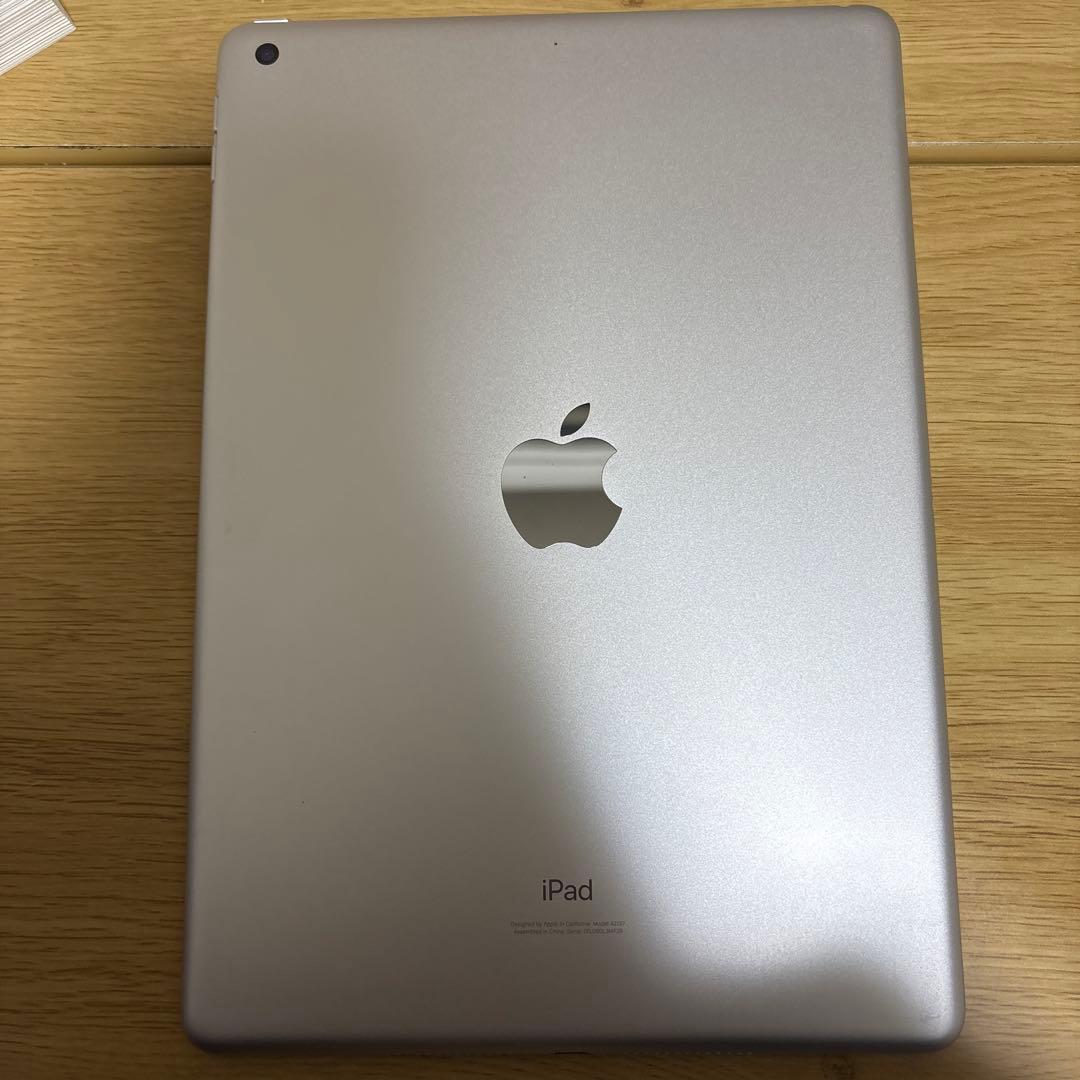 iPad 第7世代　無印　128GB 本体　箱無し