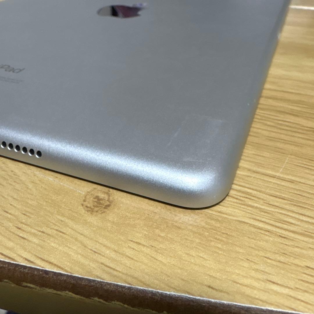 iPad 第7世代　無印　128GB 本体　箱無し