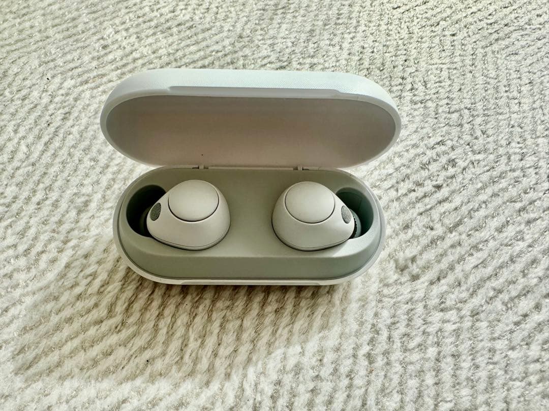 SONY WF-C700N ワイヤレスイヤホン　ケース付