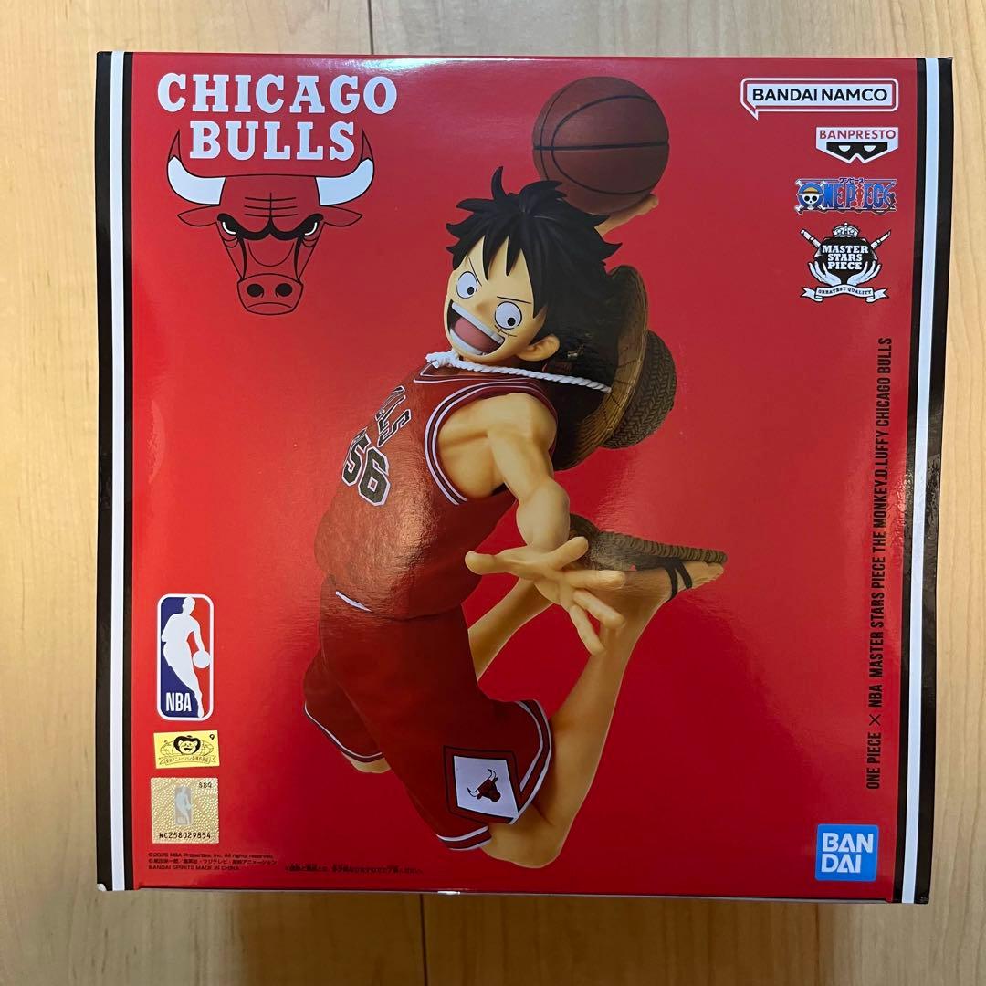 ワンピースベースショップ　NBA ルフィ　フィギュア シカゴ・ブルズ