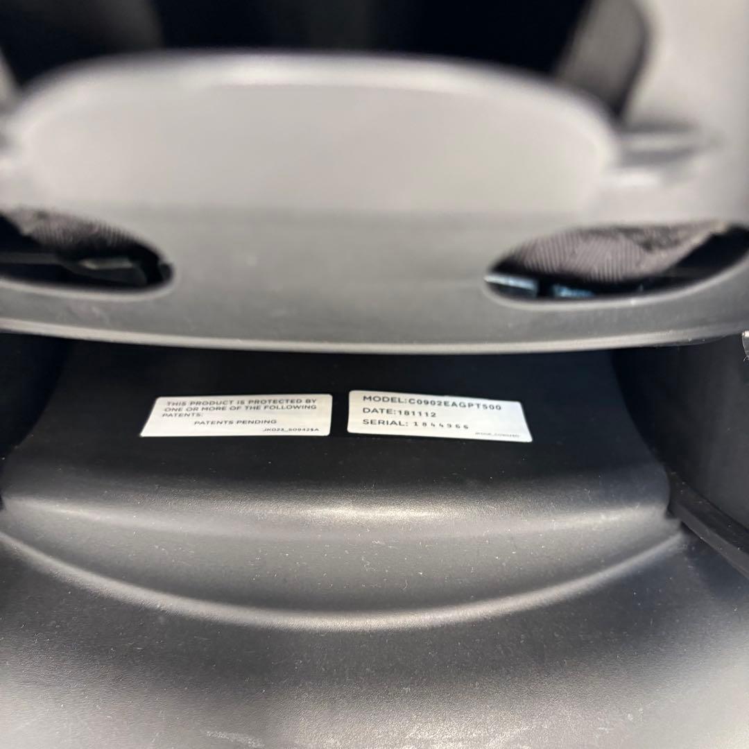 極美品　joie ジョイー チャイルドシート tilt チルト 新生児OK