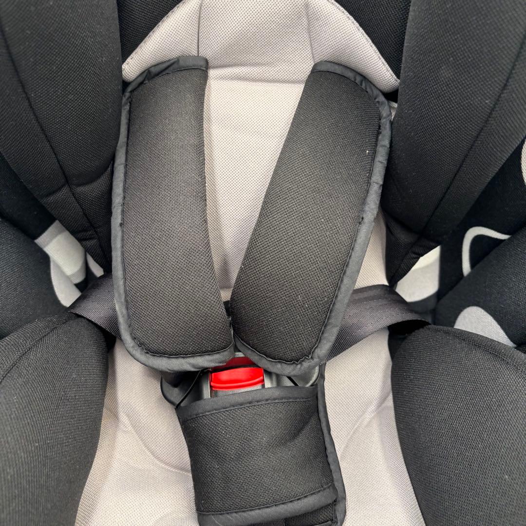 極美品　joie ジョイー チャイルドシート tilt チルト 新生児OK