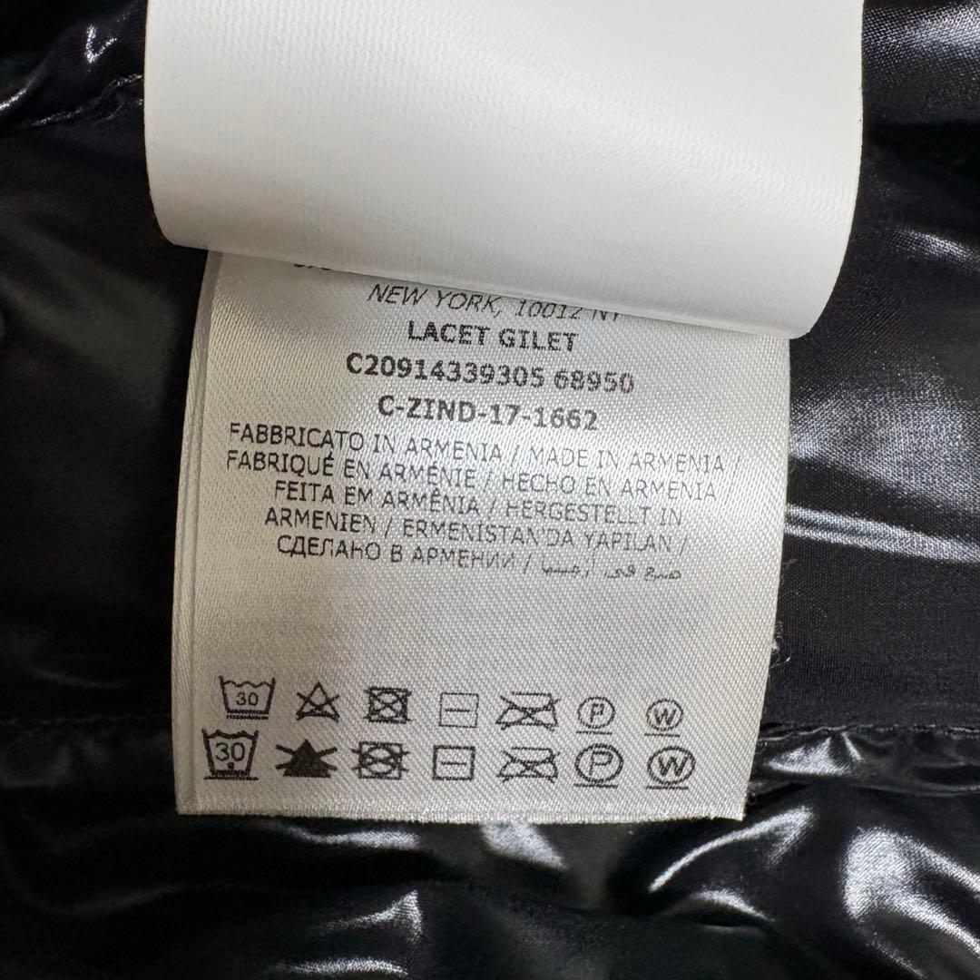 【極美品】モンクレール LACET フード付きダウンベスト ブラック サイズ0