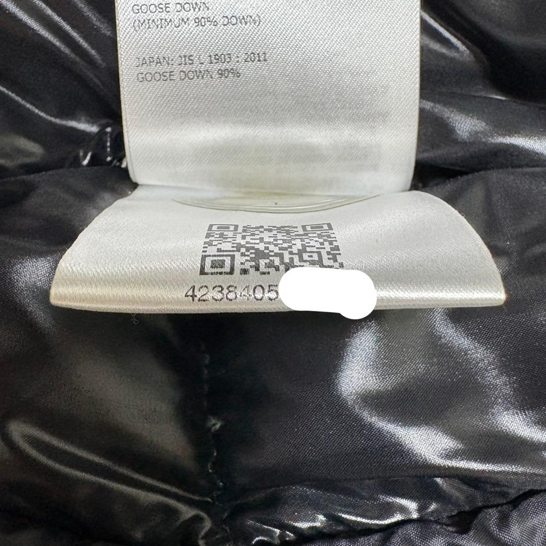 【極美品】モンクレール LACET フード付きダウンベスト ブラック サイズ0