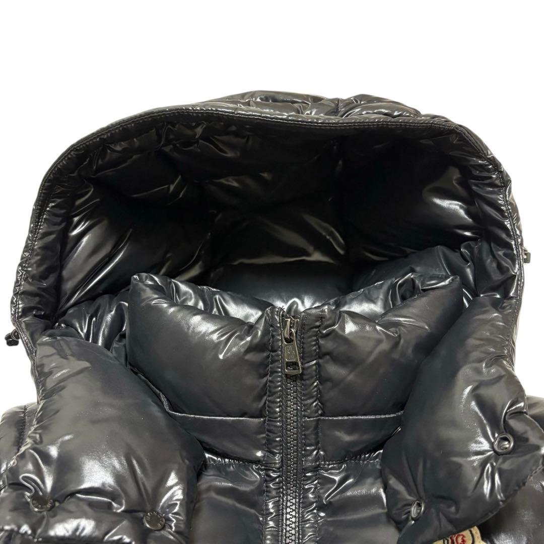 【極美品】モンクレール LACET フード付きダウンベスト ブラック サイズ0