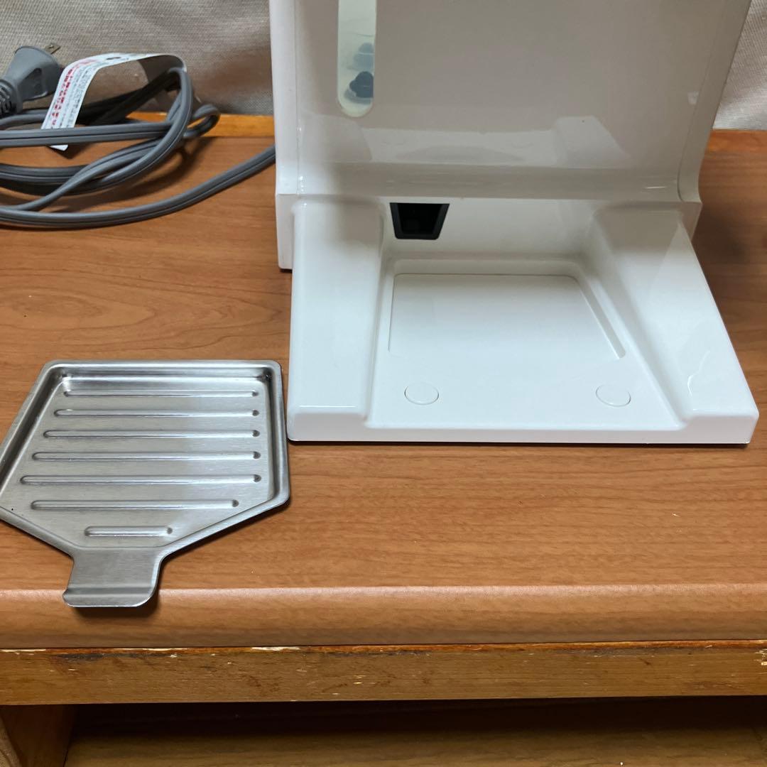 DeLonghi デロンギエスプレッソマシン ECP3220J