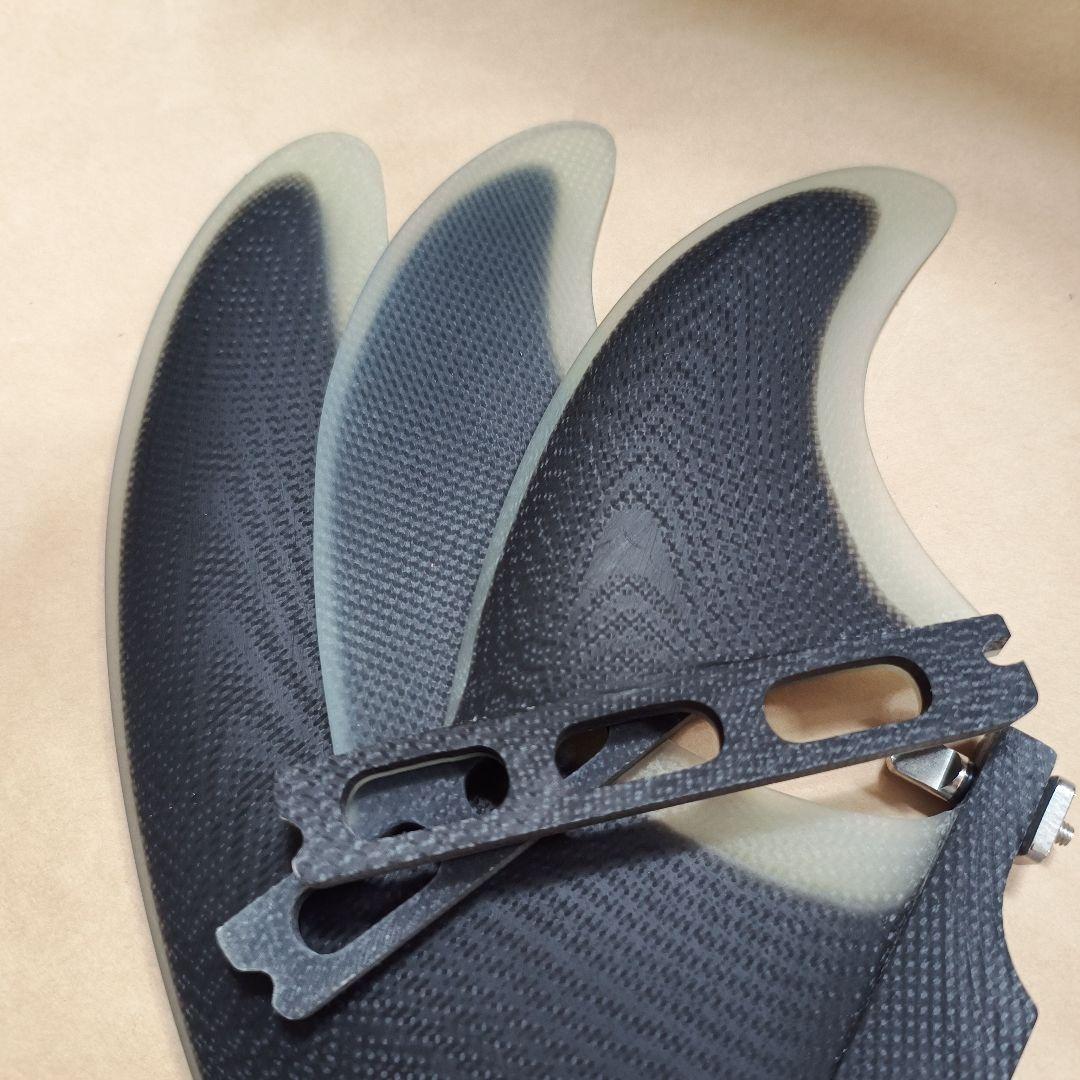 6,7インチ シングルスタビ　フューチャーフィン対応　ファイバーグラス製