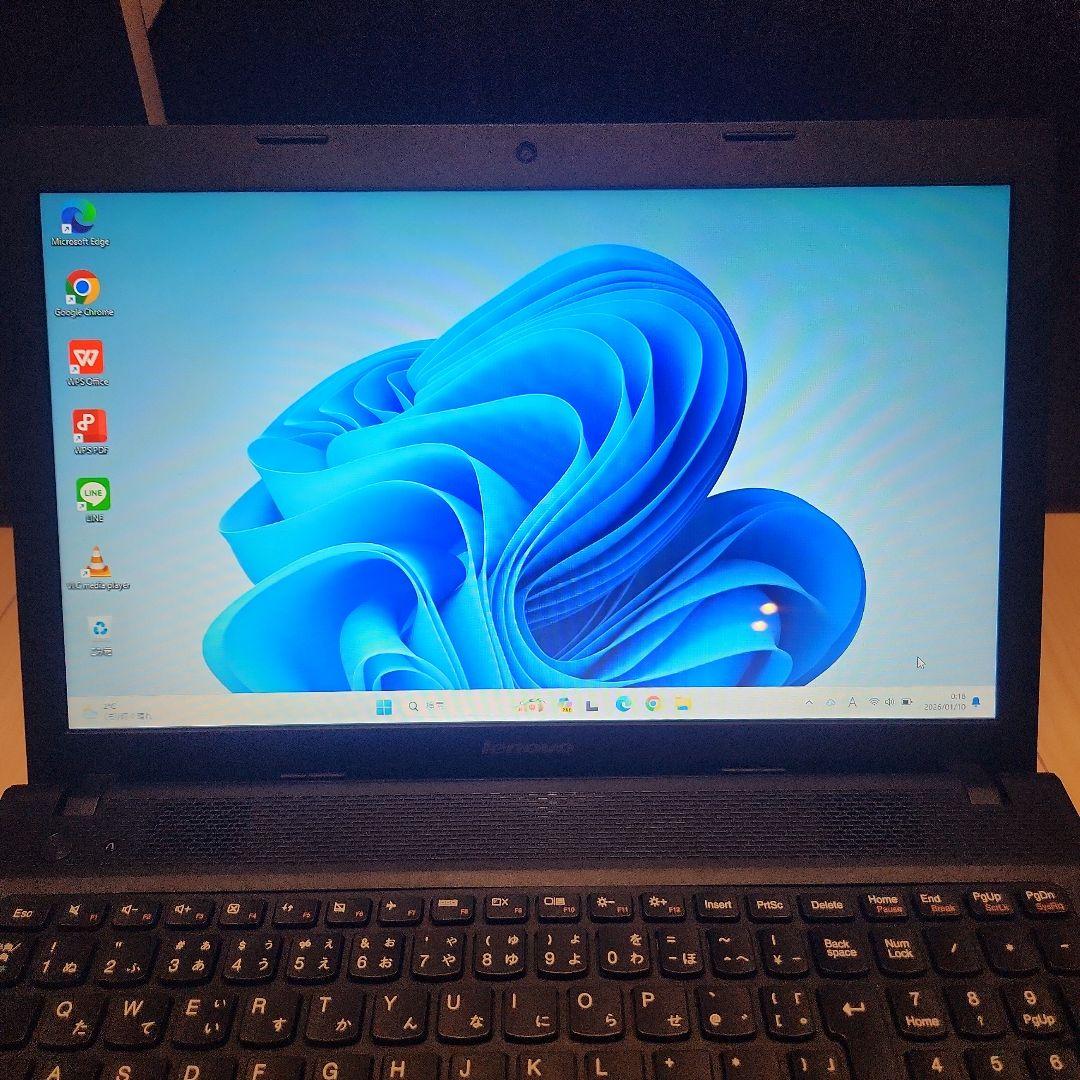 美品　ノートパソコン　薄型　大画面　Lenovo