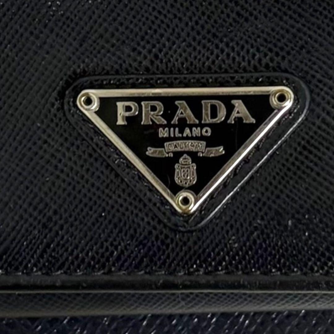 極美品✨PRADA プラダ 長財布 二つ折り財布 サフィアーノ ブラック 三角