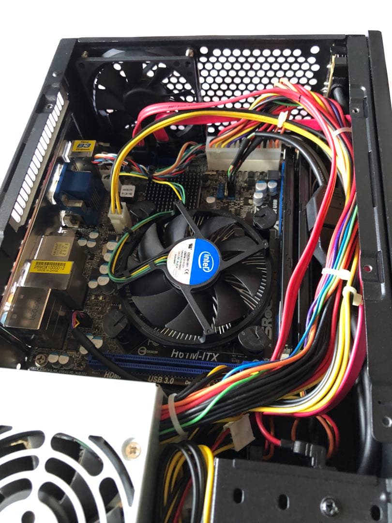 【中古品】SilverStone ML05B +CPU・M/B・メモリ・SSD