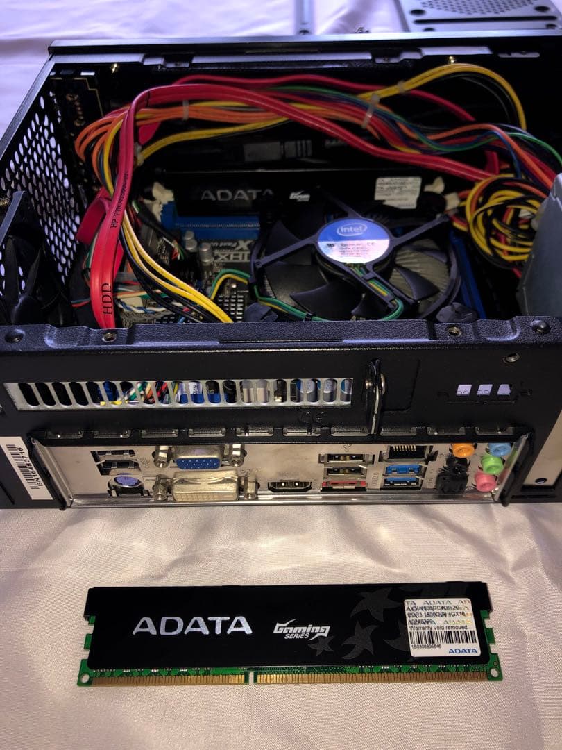 【中古品】SilverStone ML05B +CPU・M/B・メモリ・SSD