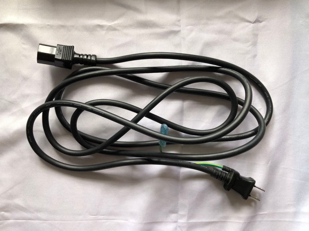 【中古品】SilverStone ML05B +CPU・M/B・メモリ・SSD