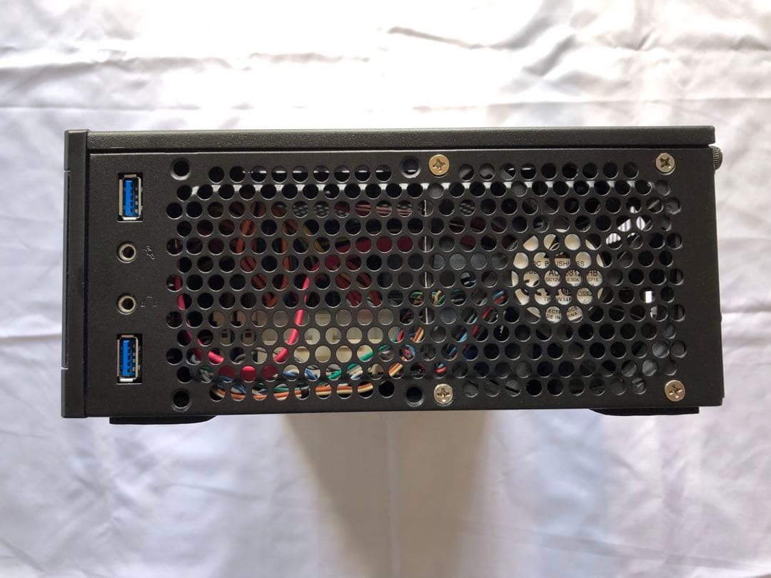 【中古品】SilverStone ML05B +CPU・M/B・メモリ・SSD