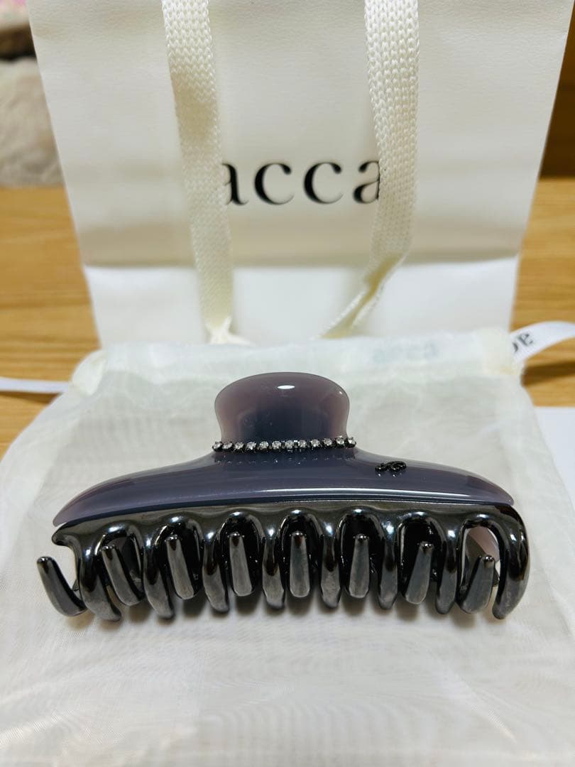 ACCA クリップヘアアクセサリー　試着のみ
