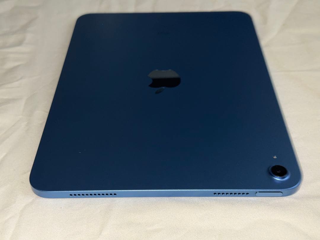 Apple iPad (第10世代) ブルー 本体　64gb