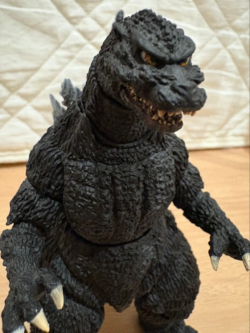 S.H.MonsterArts ゴジラ