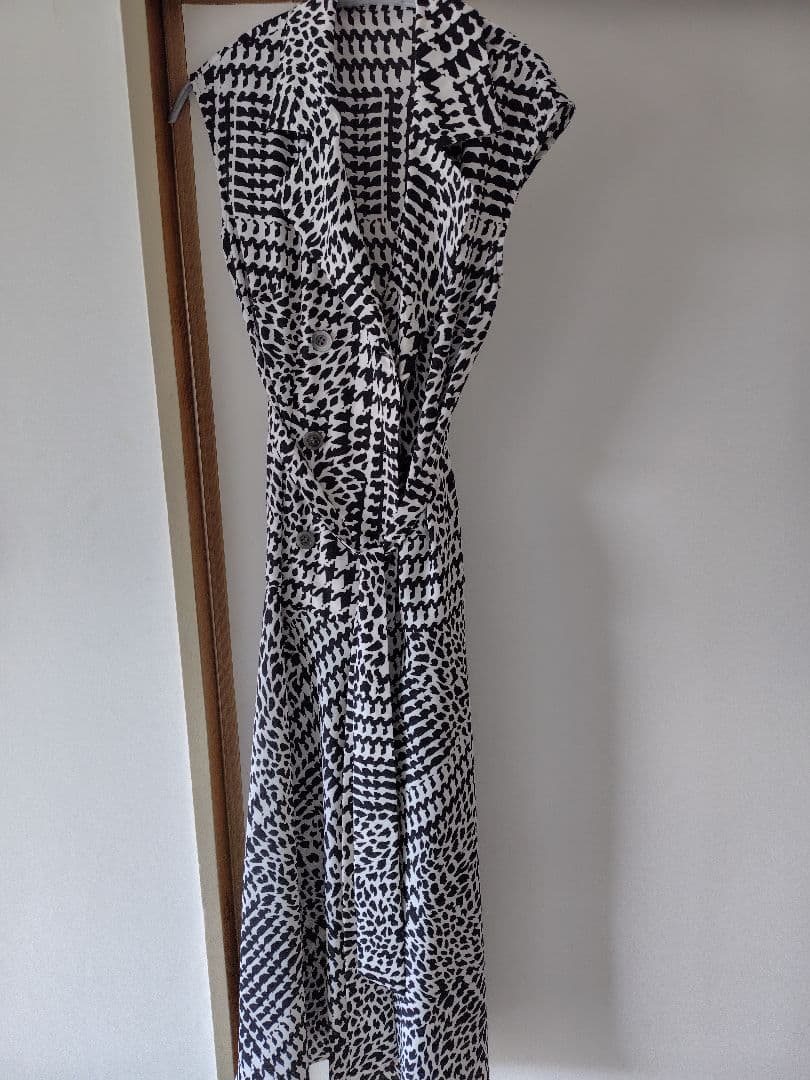 【美品】ハウンドトゥースプリントワンピース