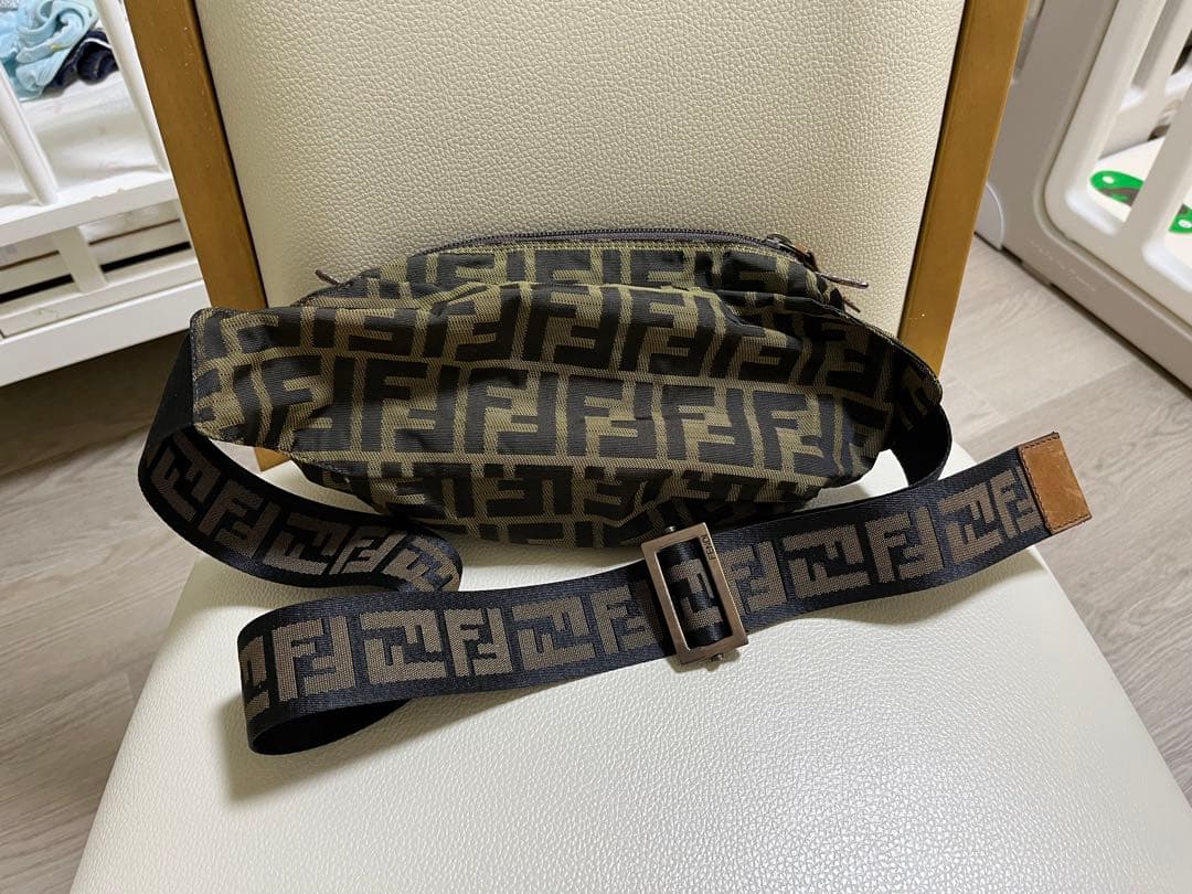 フェンディ　ウエストポーチ　ズッカ柄 FENDI