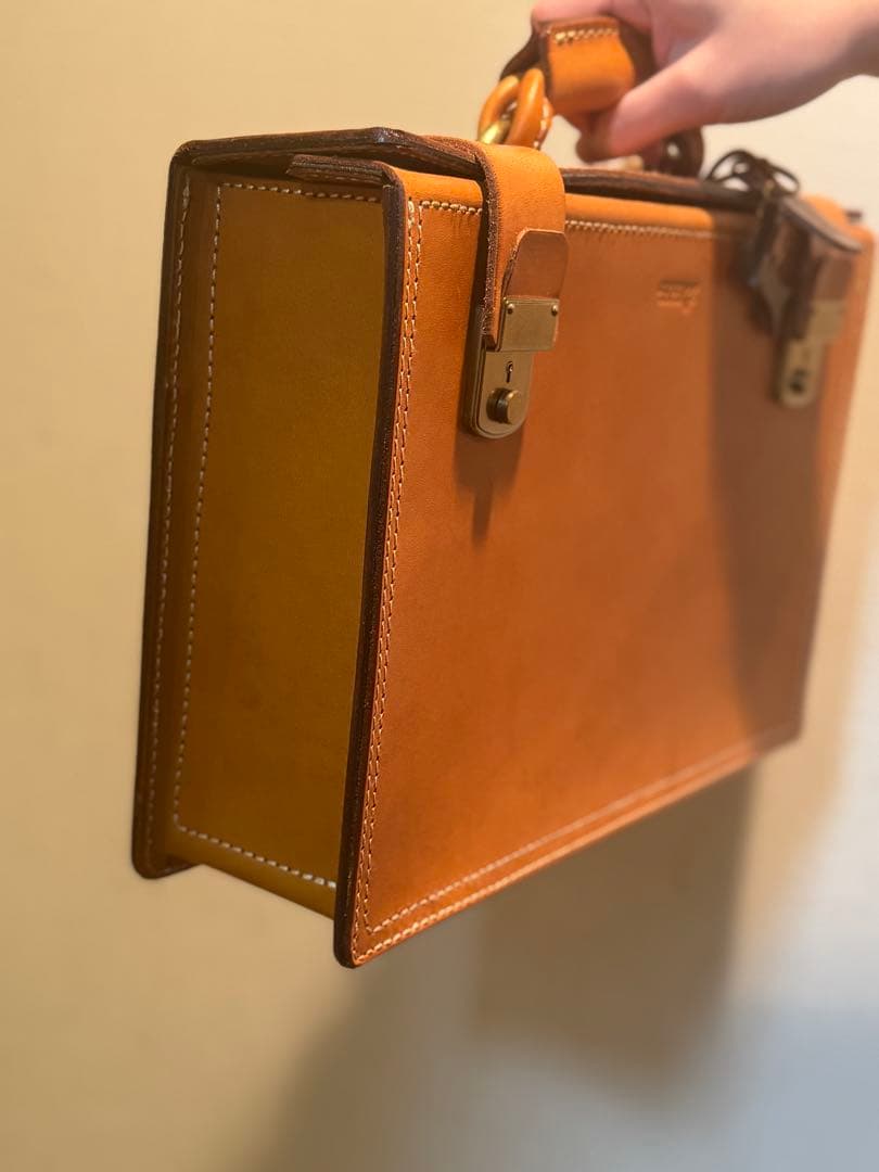 ホ*プ様 HERZ レザービジネスバッグ ブラウン