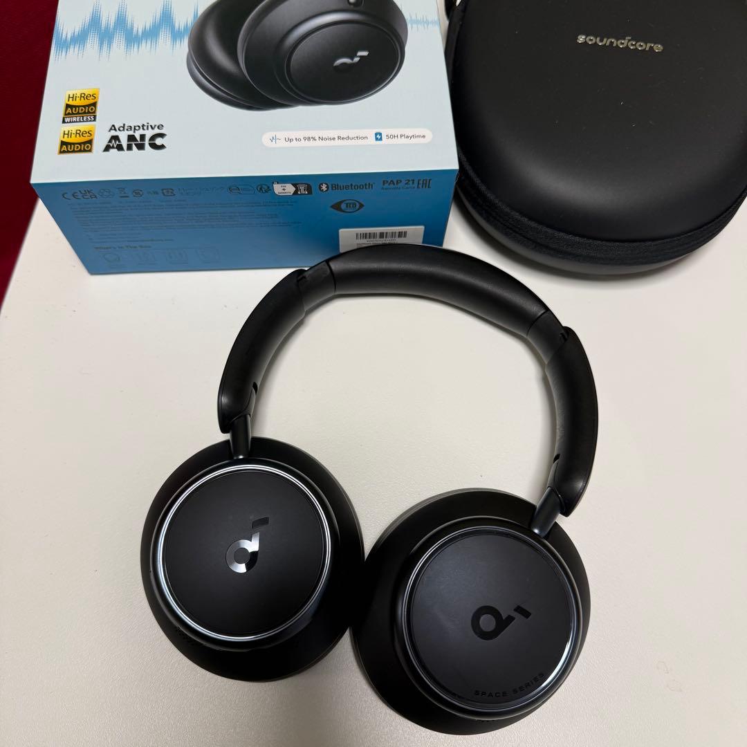 soundcore spaceQ45ワイヤレスヘッドホン ケース付き