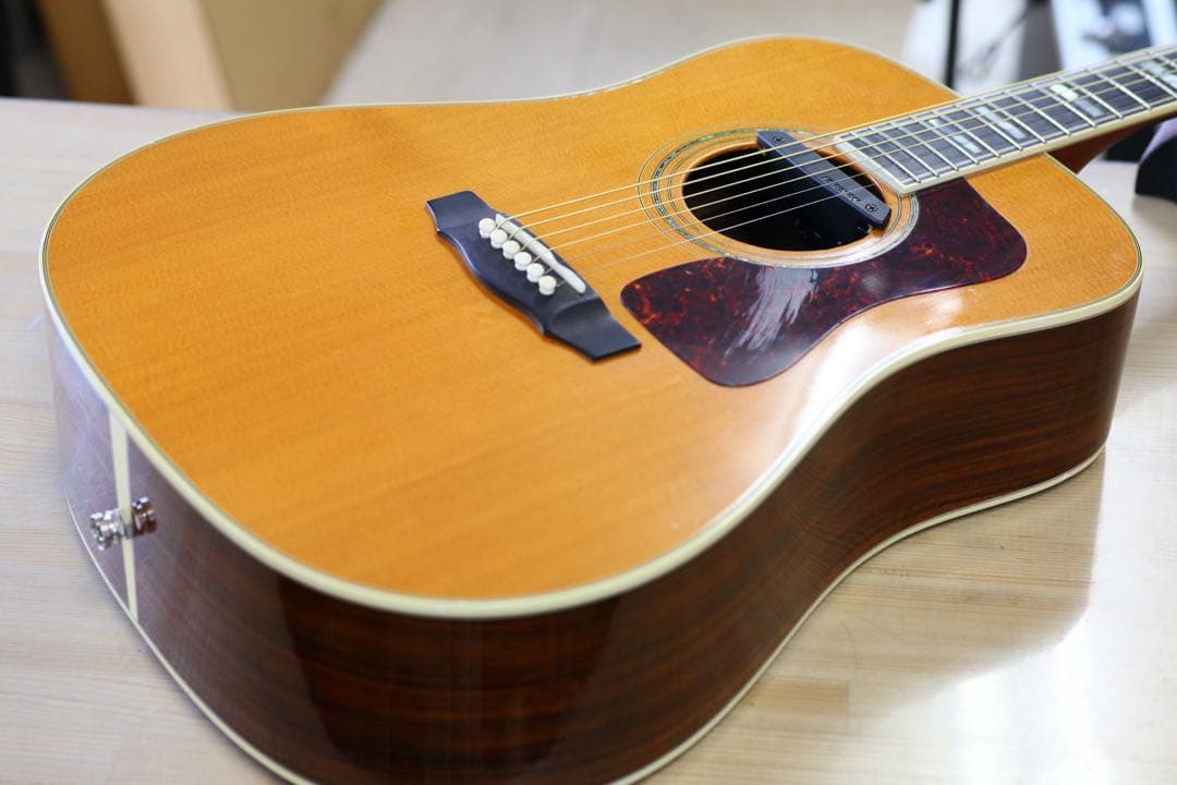 GUILD D-55 2014年製 FISHMANピックアップ ハードケース付き