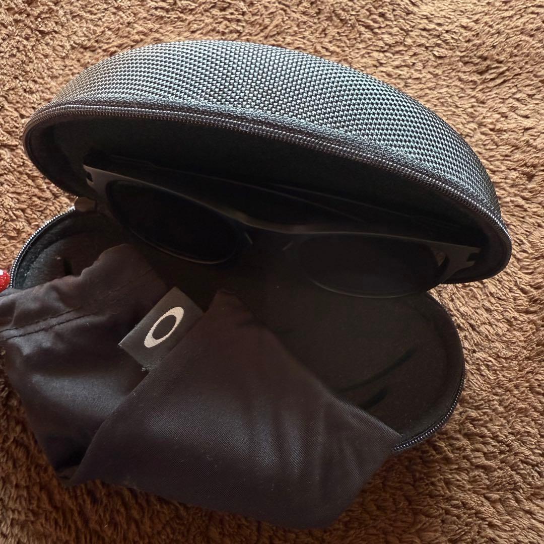 希少 OAKLEY オークリー LATCH ラッチ ケース付き　サングラス