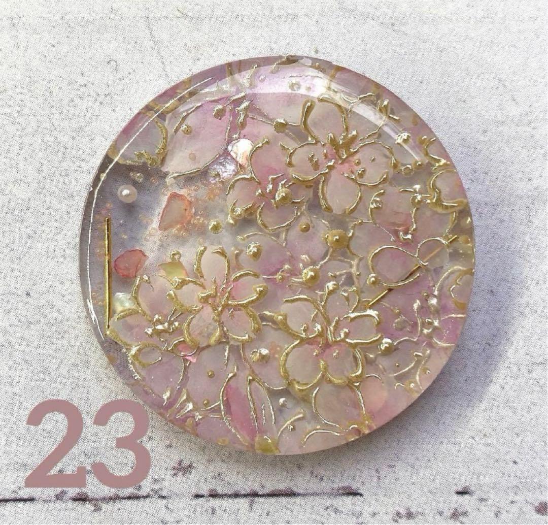 あやぽん✿プロフ必読下さい。 フラワーハンドメイドレジンヘアゴム17