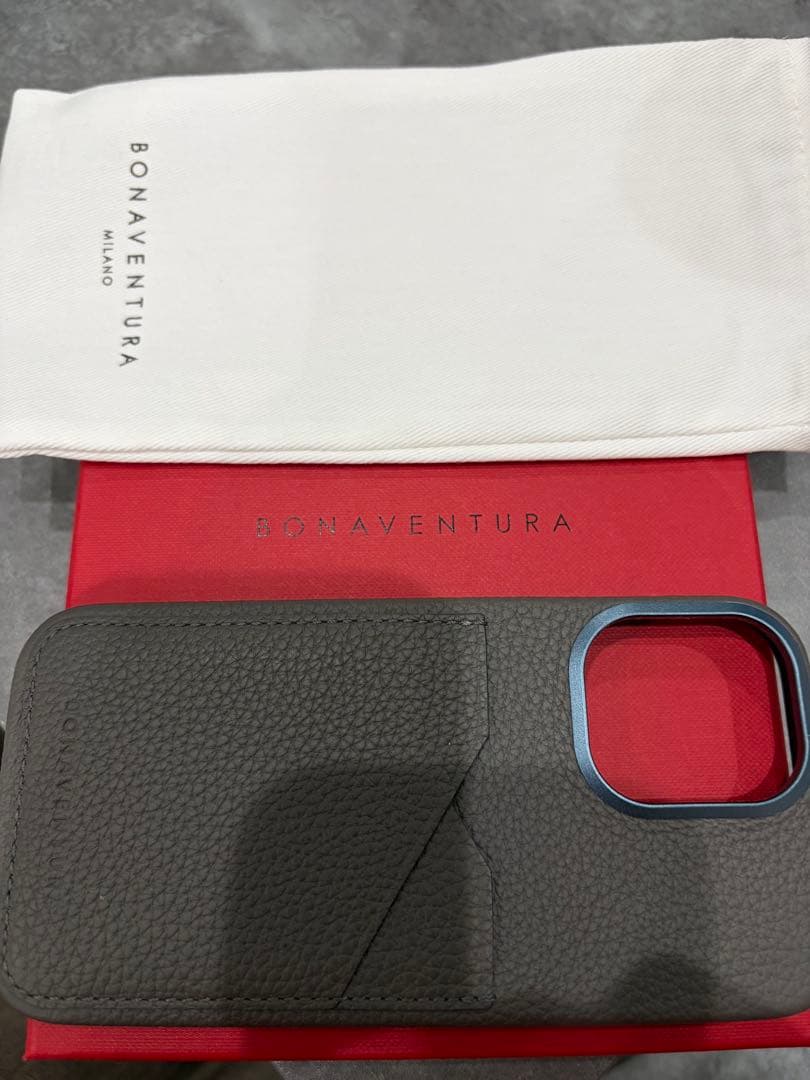 iPhone17ケースBONAVENTURAチャコールグレー バックカバーケース