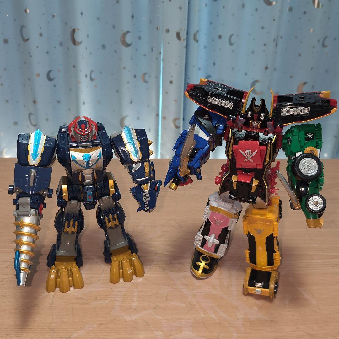 海賊戦隊ゴーカイオー＆豪獣神