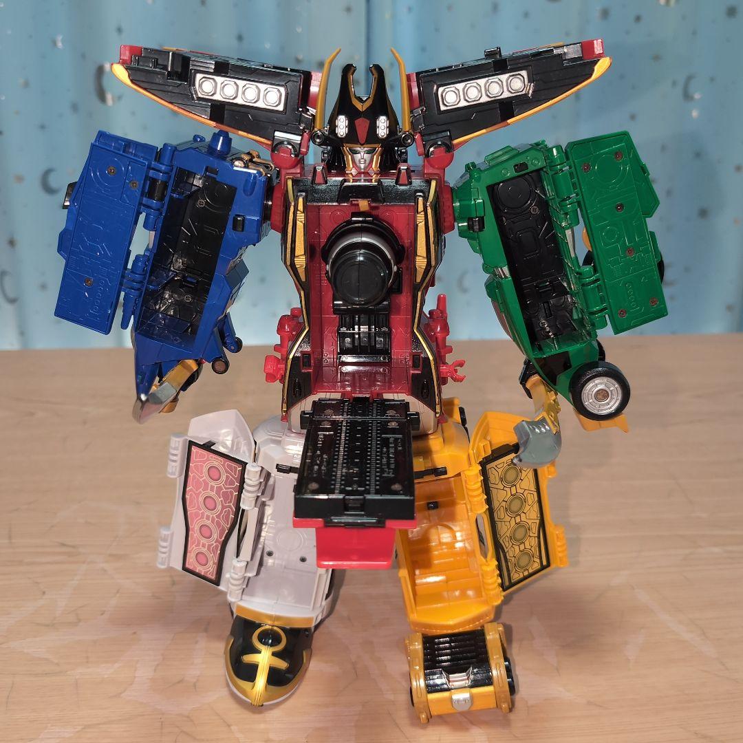 海賊戦隊ゴーカイオー＆豪獣神