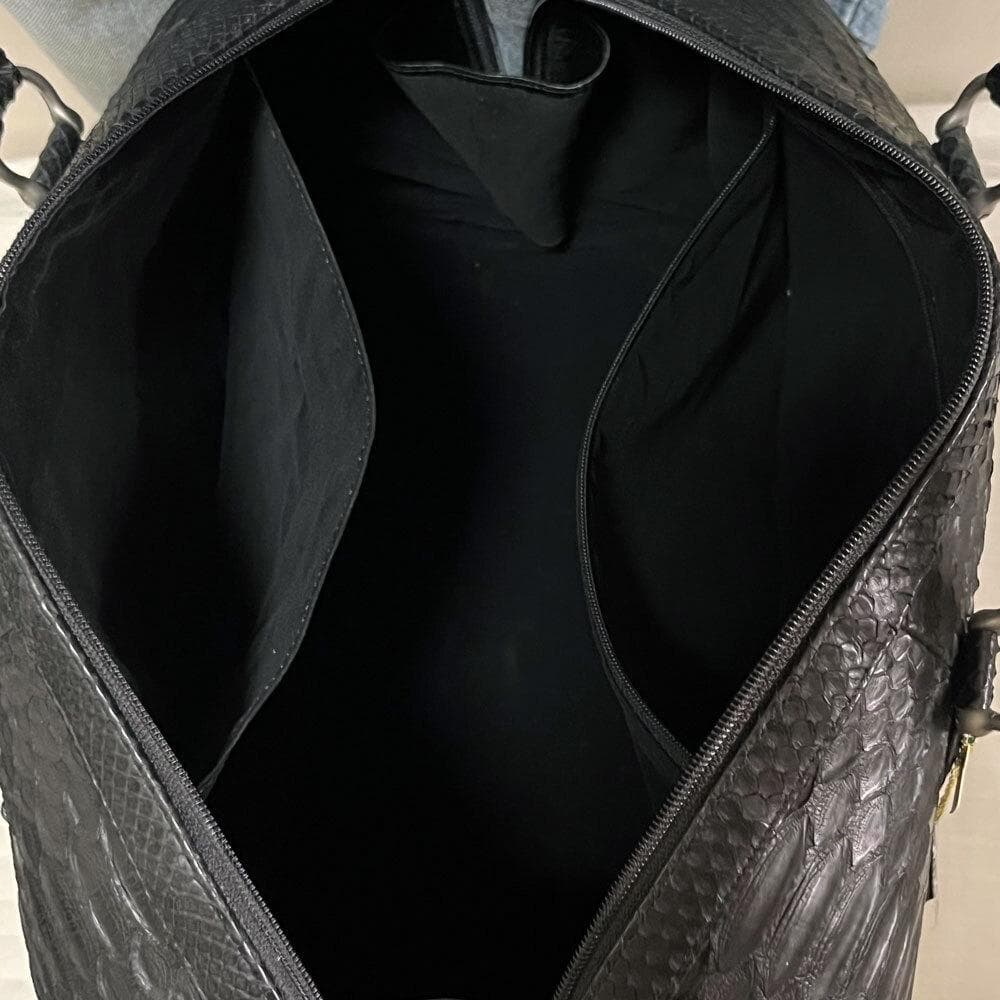 未使用タグ付 パイソン 蛇革 レザー 本革 2way ボストンバッグ 大容量 黒